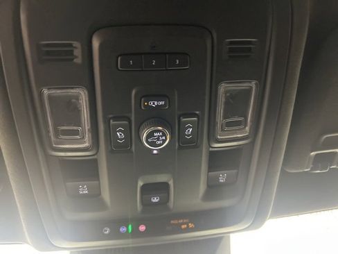 Used 2021 Cadillac Escalade Sport Platinum w/ Heavy-Duty Trailer Package image 24