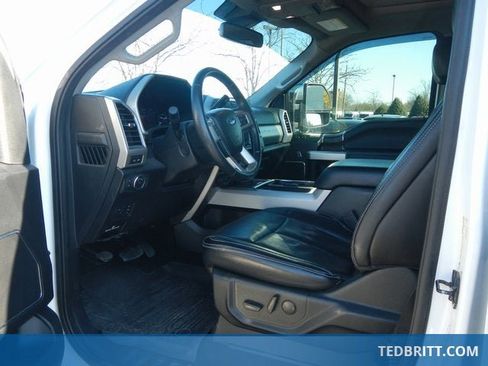 Used 2020 Ford F250 Lariat w/ Lariat Ultimate Package image 13