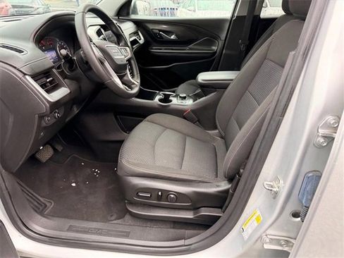 Used 2022 GMC Terrain SLE w/ Driver Convenience Package image 6
