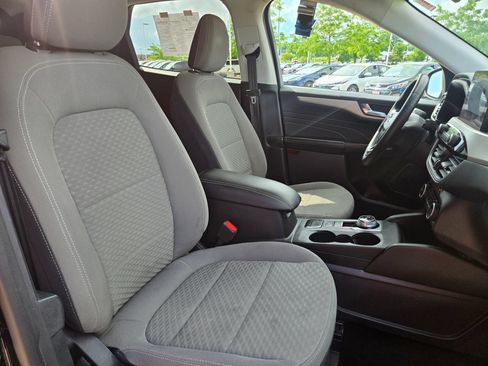 Used 2021 Ford Escape SE w/ Convenience Package AWD/4WD image 9
