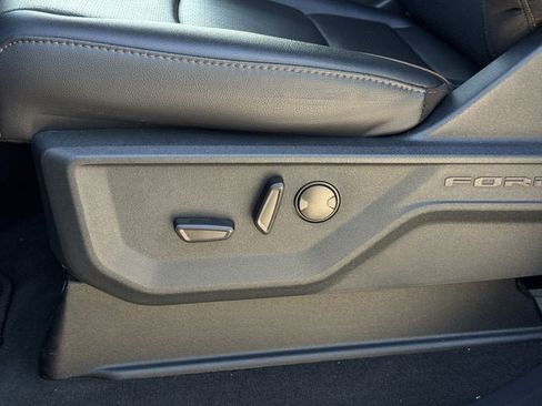 New 2025 Ford F250 Lariat w/ Lariat Ultimate Package image 16