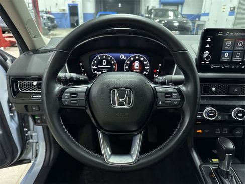 Used 2023 Honda Civic Touring image 18