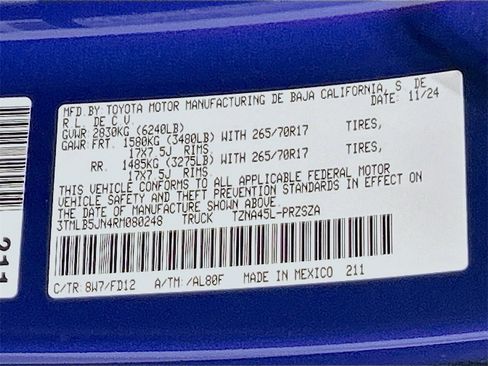 Used 2024 Toyota Tacoma TRD Off-Road image 27