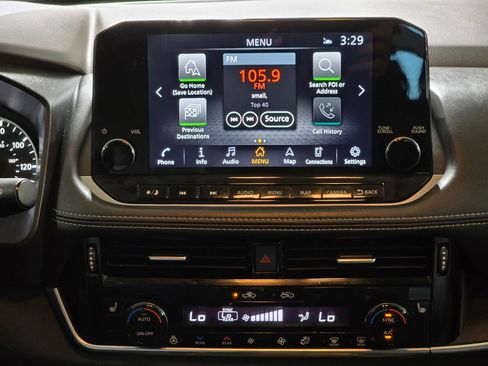 Used 2021 Nissan Rogue SL w/ Premium Package FWD image 26