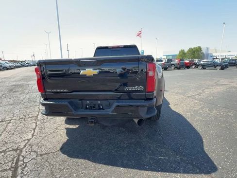 Used 2026 Chevrolet Silverado 3500 High Country w/ Technology Package AWD/4WD image 7