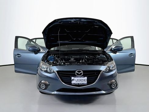 Used 2014 MAZDA MAZDA3 i Touring w/ Technology Package FWD image 17