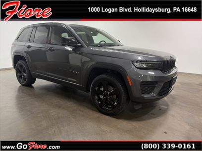 Used 2022 Jeep Grand Cherokee Altitude