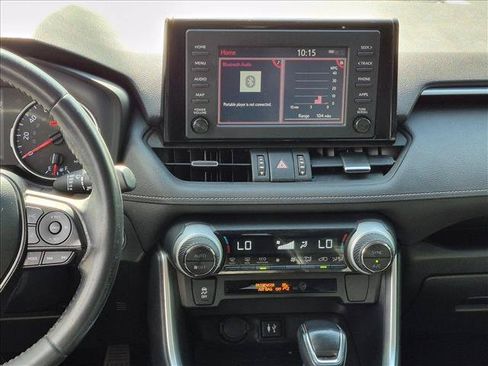 Used 2019 Toyota RAV4 XLE Premium FWD image 13