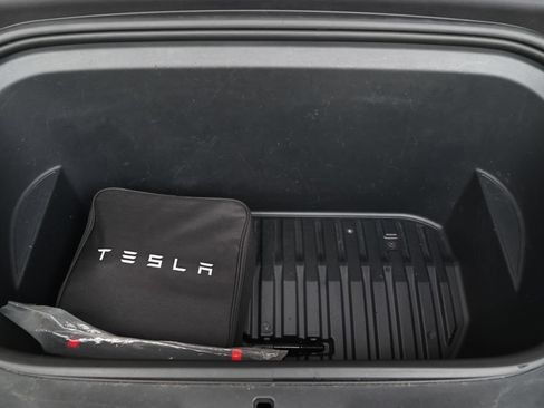 Used 2020 Tesla Model Y Long Range AWD/4WD image 33