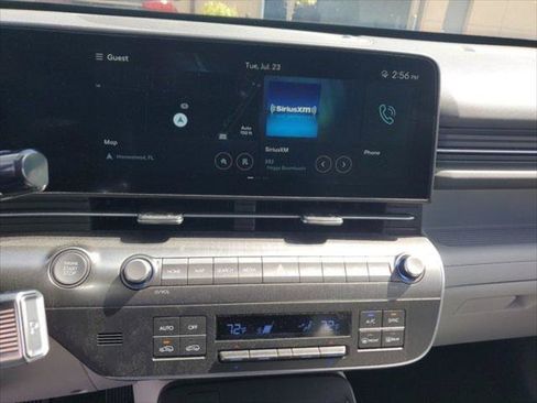 New 2024 Hyundai Kona Limited FWD image 10