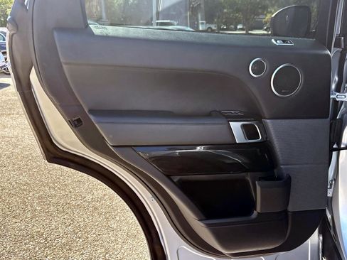 Used 2021 Land Rover Range Rover Sport HST image 13