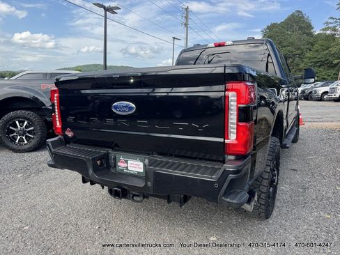 Used 2023 Ford F250 Lariat w/ Sport Appearance Package AWD/4WD image 9