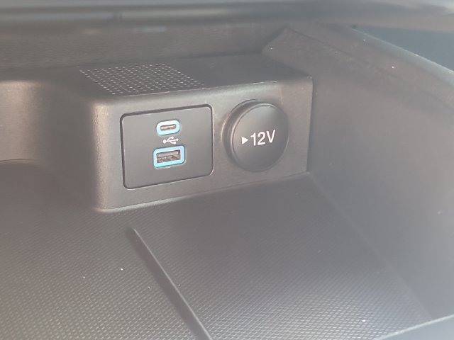 Used 2023 Ford Escape ST-Line w/ Tech Pack #1 FWD image 28