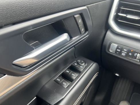 Used 2026 GMC Terrain Elevation image 22