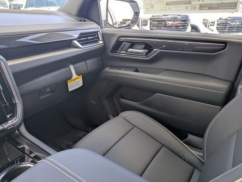 New 2026 GMC Yukon Elevation w/ Elevation Premium Package AWD/4WD image 23