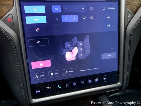 Used 2020 Tesla Model X Long Range image 34