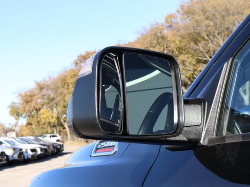 Used 2022 RAM 2500 Big Horn image 16