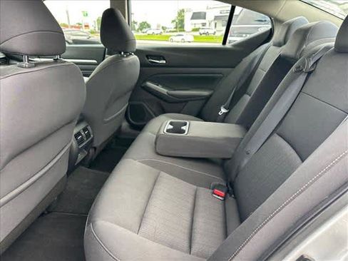 Used 2019 Nissan Altima 2.5 SV FWD image 13