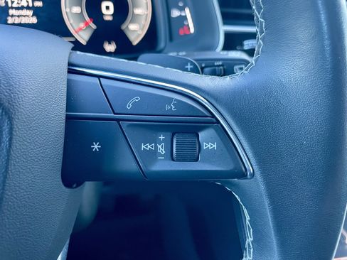 Used 2023 Audi Q8 Premium Plus image 22
