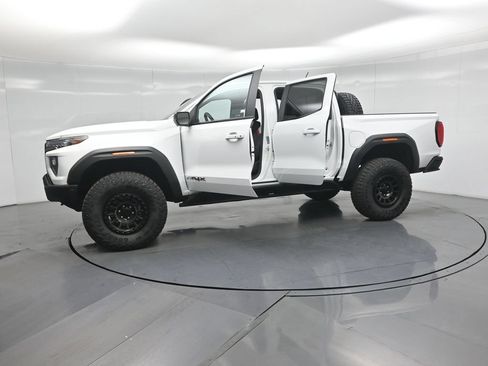 Used 2024 GMC Canyon AT4X w/ AT4X AEV Edition AWD/4WD image 36
