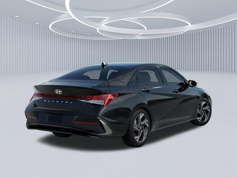 New 2026 Hyundai Elantra SEL Sport Premium FWD image 4