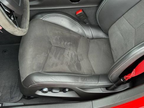 Used 2022 Chevrolet Corvette Stingray Preferred Conv w/ Z51 Performance Package RWD image 27