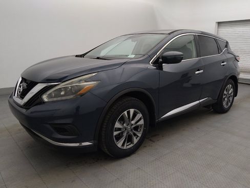 Used 2018 Nissan Murano S w/ Cargo Package FWD image 2