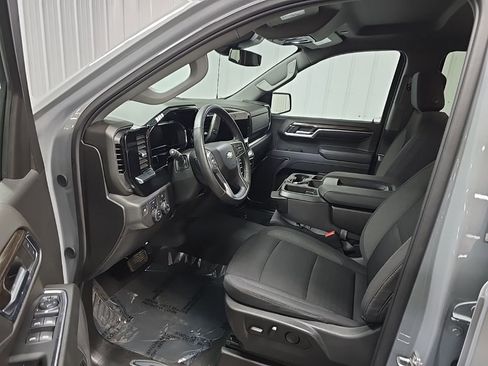 Used 2024 Chevrolet Silverado 1500 LT image 29