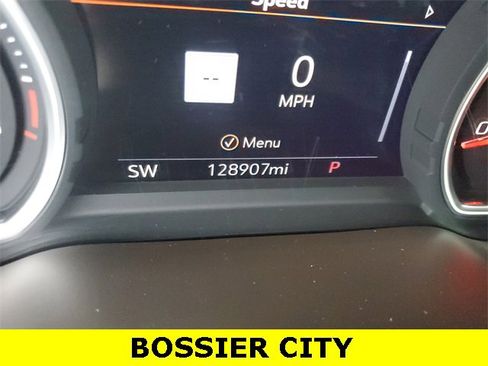 Certified 2020 Chevrolet Silverado 2500 LTZ w/ LTZ Premium Package image 26