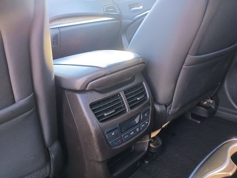 Used 2019 Acura MDX SH-AWD w/ Advance Package image 31