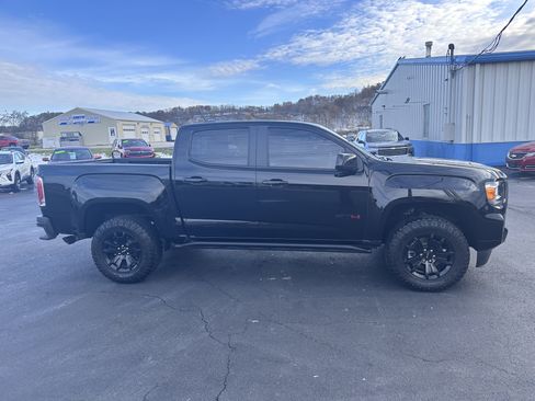 Used 2022 GMC Canyon AT4 image 7