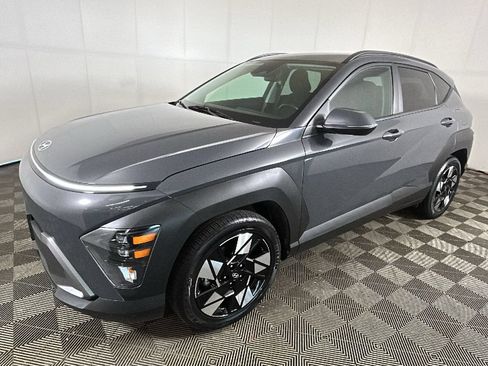 Used 2024 Hyundai Kona SEL FWD image 7