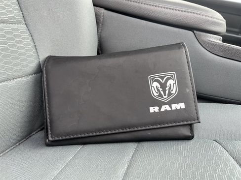 Used 2018 RAM 2500 Tradesman w/ Chrome Appearance Group AWD/4WD image 35
