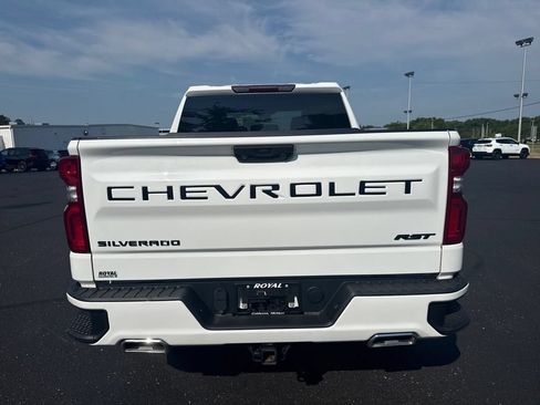 Used 2023 Chevrolet Silverado 1500 RST w/ Z71 Off-Road Package AWD/4WD image 15