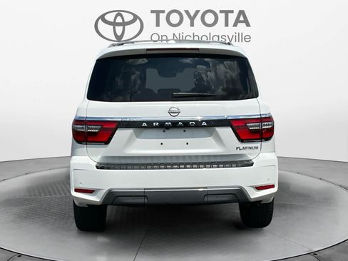 Used 2023 Nissan Armada Platinum w/ Captain's Chairs Package AWD/4WD image 4
