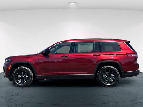 New 2026 Jeep Grand Cherokee L 4WD image 9