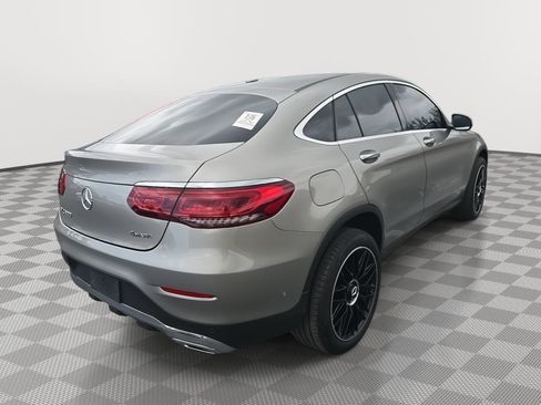 Used 2022 Mercedes-Benz GLC 300 4MATIC Coupe image 2