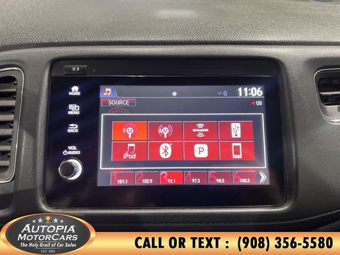 Used 2022 Honda HR-V EX image 26