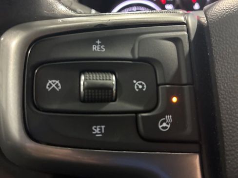 Used 2023 Chevrolet Silverado 2500 LTZ AWD/4WD image 28