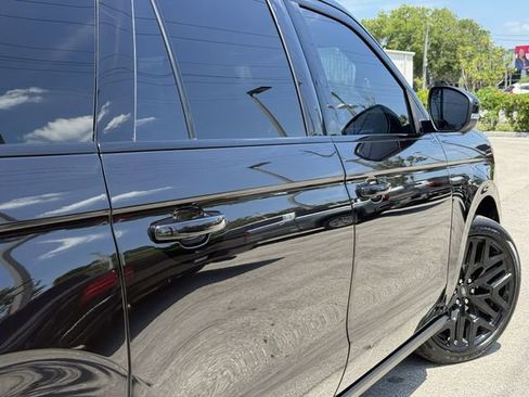 Used 2026 Ford Expedition Max Platinum w/ Stealth Performance Package AWD/4WD image 9