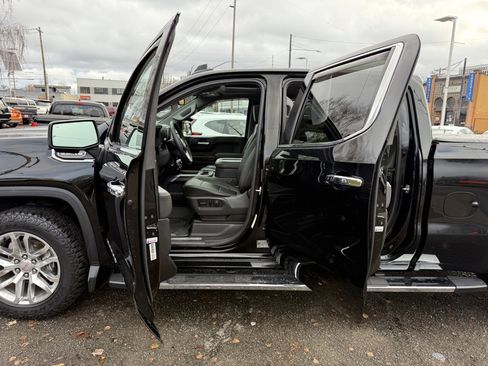 Used 2019 GMC Sierra 1500 SLT w/ SLT Premium Plus Package image 24
