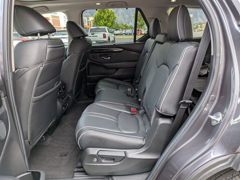 Certified 2025 Honda Pilot Elite image 30