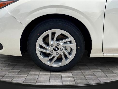 New 2025 Subaru Impreza 2.0i image 11