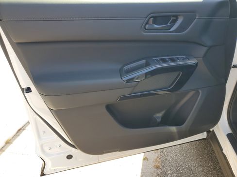 New 2026 Nissan Pathfinder SV FWD image 15