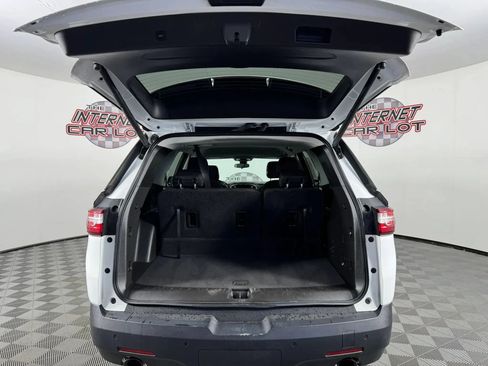 Used 2021 Chevrolet Traverse LT AWD/4WD image 27