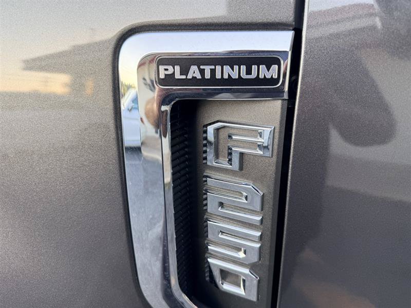 Used 2018 Ford F250 Platinum w/ Platinum Ultimate Package AWD/4WD image 41