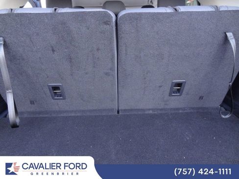 Used 2026 Ford Explorer Active AWD/4WD image 9