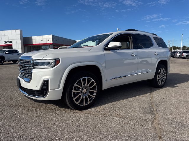 Used 2023 GMC Acadia Denali w/ Trailering Package FWD image 2