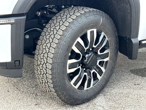 New 2026 GMC Sierra 2500 Denali Ultimate image 24