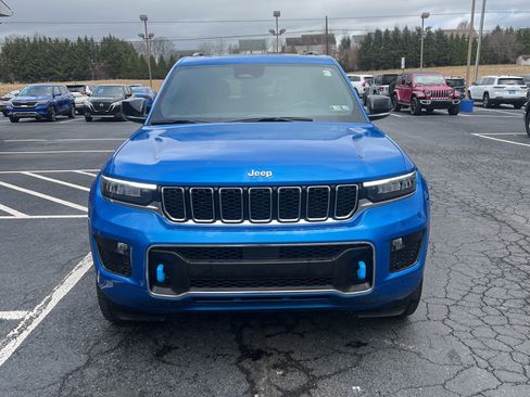 Used 2024 Jeep Grand Cherokee Overland w/ Trailer Tow Package image 8